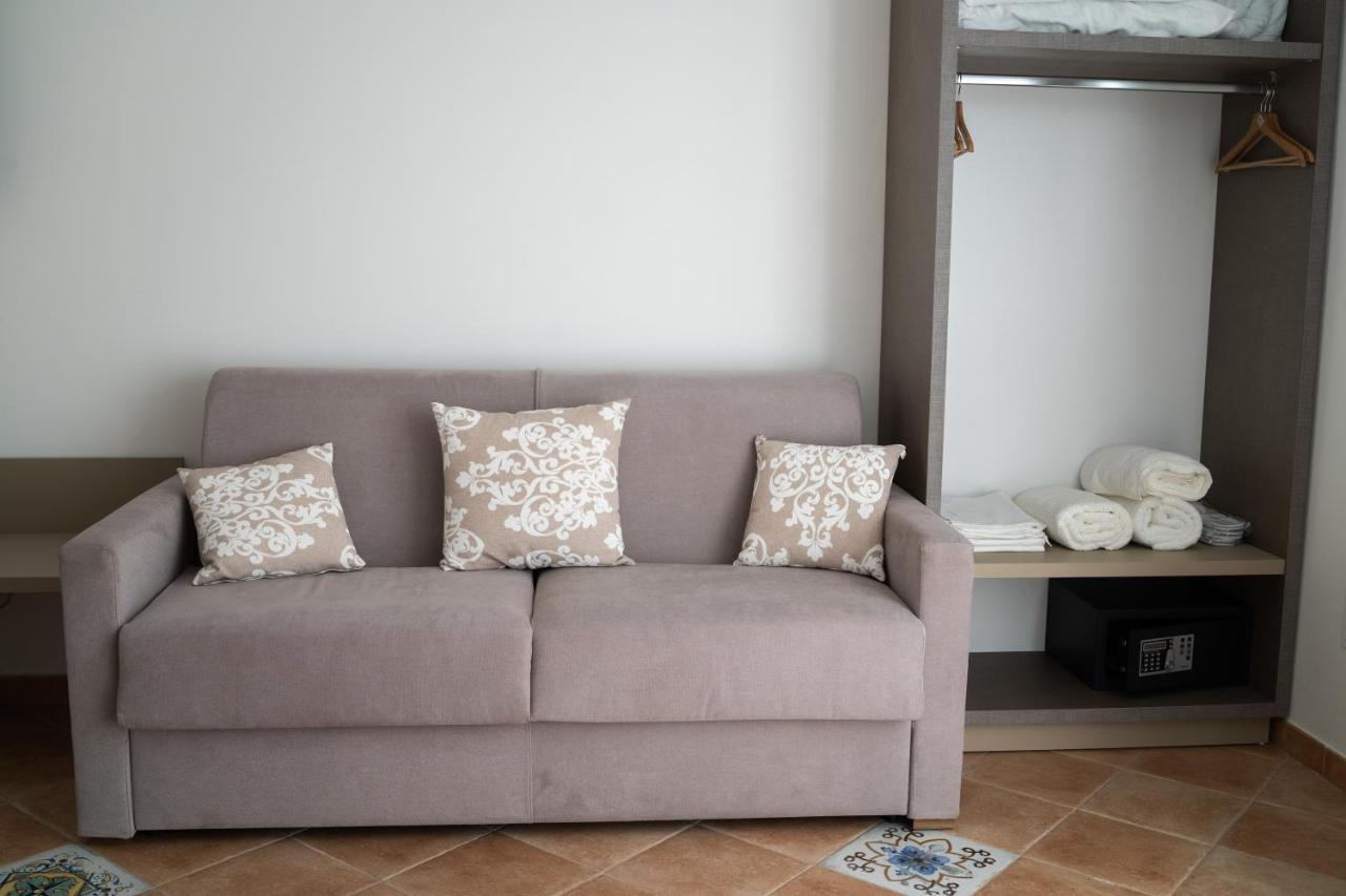 Paradise Sicily Rooms カラタビアーノ エクステリア 写真